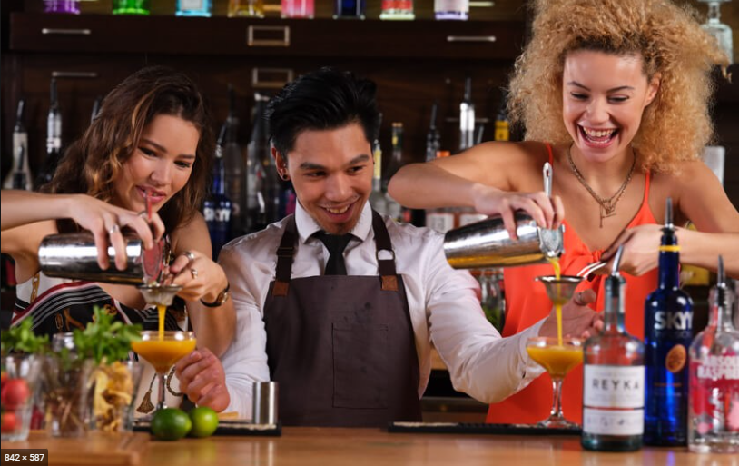 cocktail course
